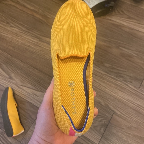 Rothy’s Kids size 3 Lemon Drop Loafer 🍋 - Picture 4 of 8